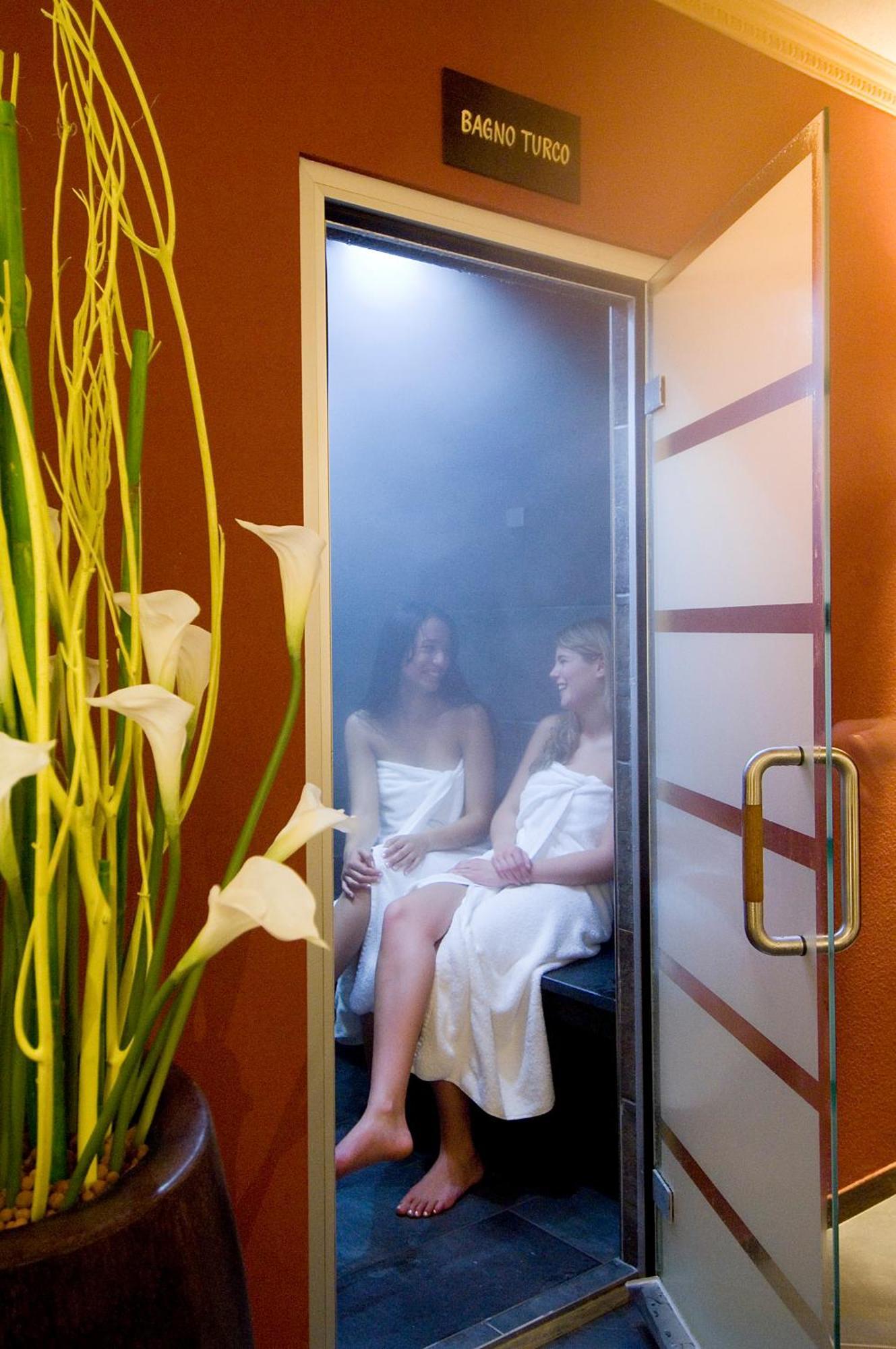Suitenhotel Parco Парадизо Екстериор снимка